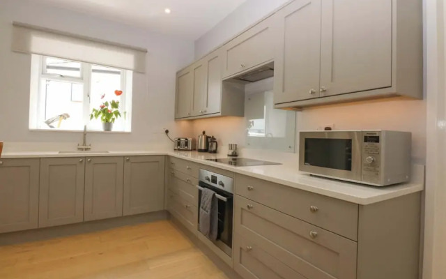 Menai Cottage