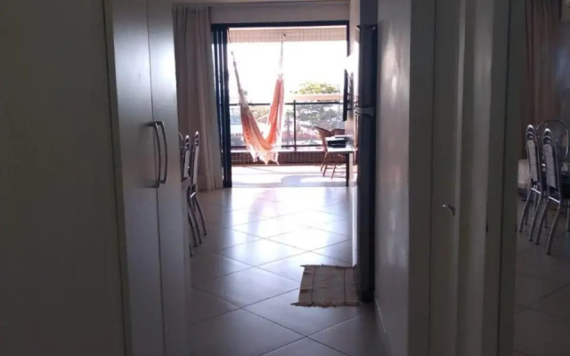 Alugo Temporada apartamento frente ao mar de Fortaleza.