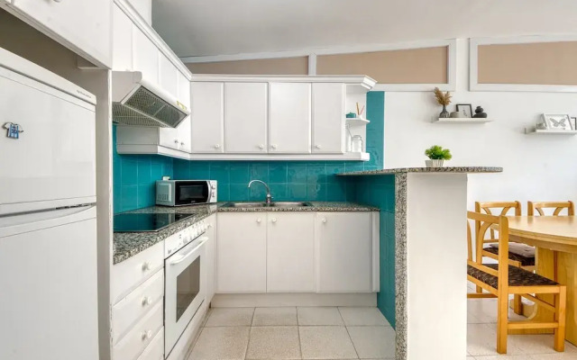 Apartment in Roses Near Beach