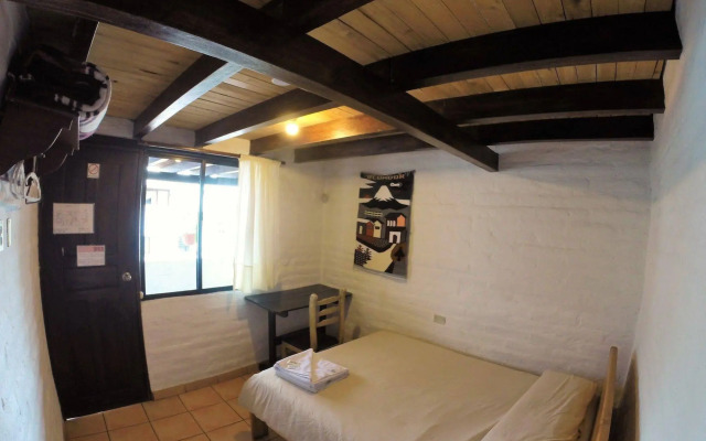 L'AUBERGE INN - Hostel