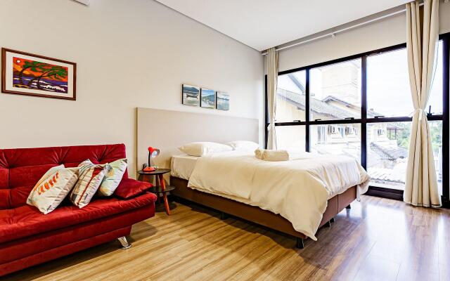 Studio novo, moderno e confortável Ingleses STI109