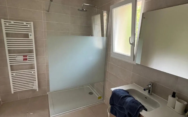 Villa L'esquirrol Vineyard Escape