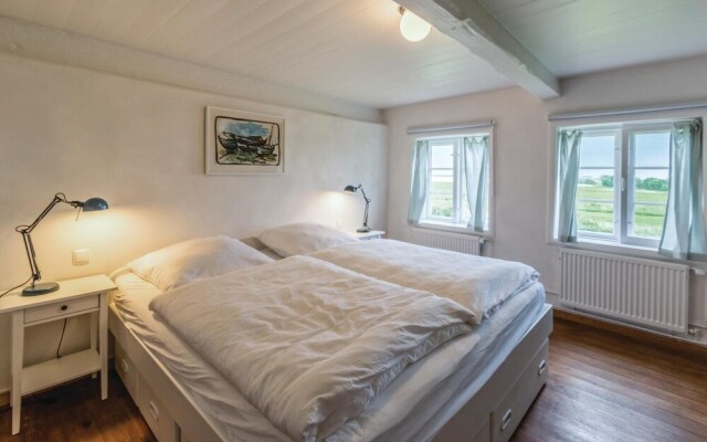 Stunning Home in Dagebüll/fahretoft With 2 Bedrooms and Wifi