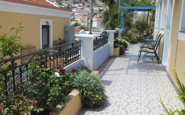 Anastasia Apartments (Chorio)