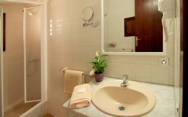 Apartamentos Cala Figuera