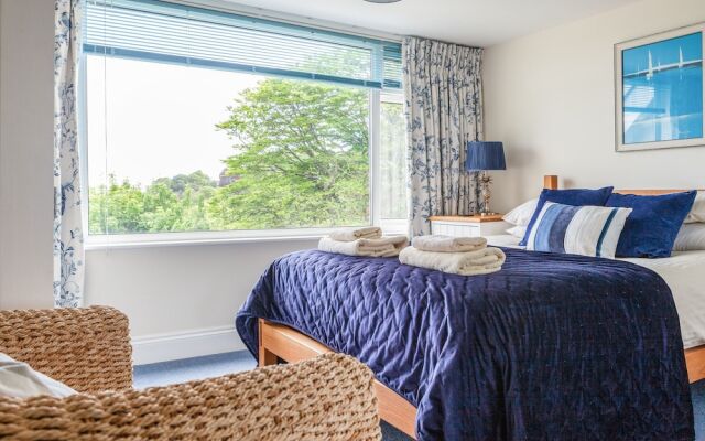 Hydeaway, 7 Grafton Towers