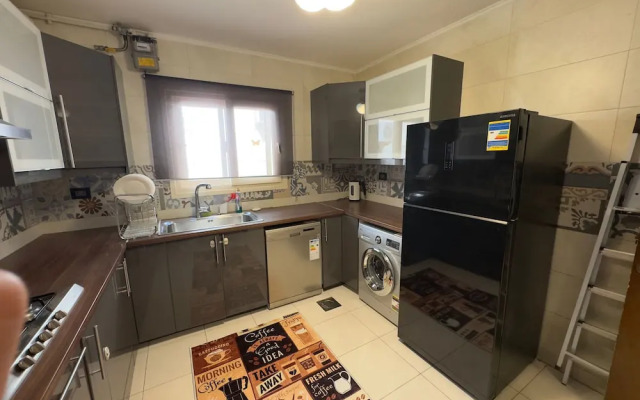CK 1108 Spacious 2BR Apt 2BA Near Airport