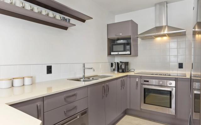 Luxurious bohemian apt in Britomart