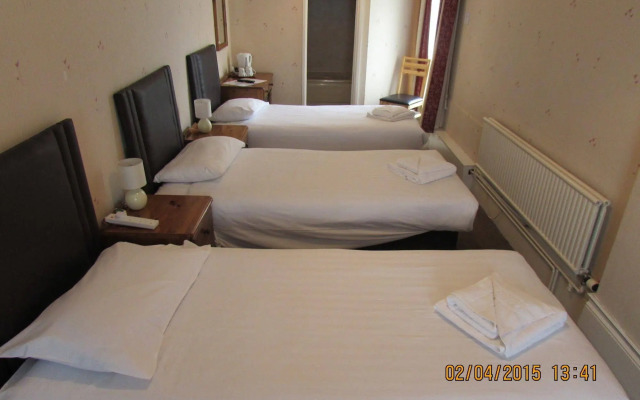 The Royal Clarence Hotel