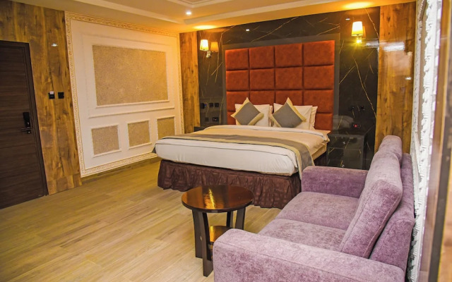 McDons Skye Hotel and Suites