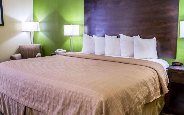 Quality Inn Jacksonville near Camp Lejeune