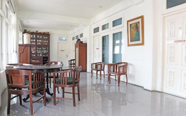 Oyo 1407 Hotel Amali Syariah