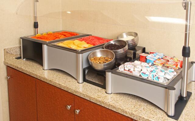Holiday Inn Express Hotel & Suites Cuernavaca by IHG