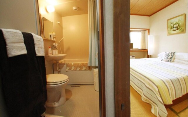 Gableview Forest Inn