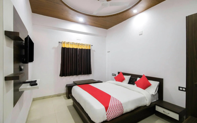 Hotel Jai Hind By OYO Rooms