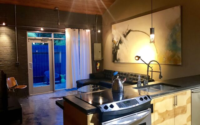 The Hangar Lofts Hotel