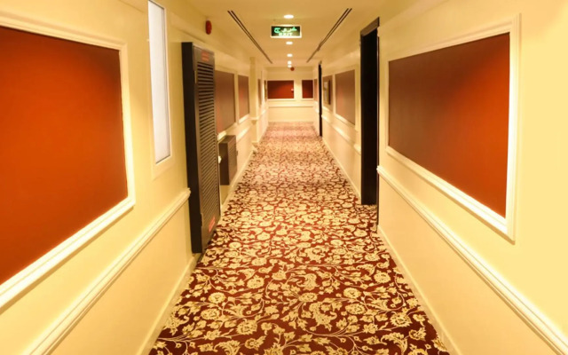 Remas Hotel Suites