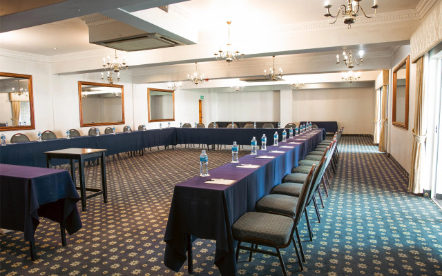 Premier Splendid Inn Pinetown