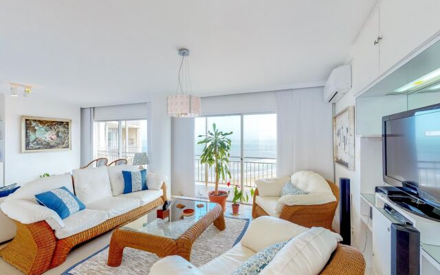 Oceana Suites Opus Alpha ∙ Suite 1402