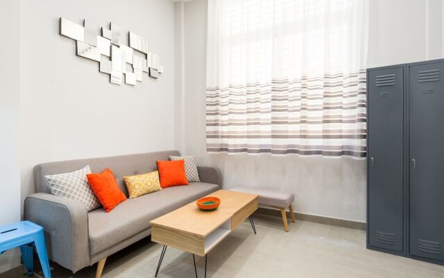 Lovely & Quiet City Center Apartment