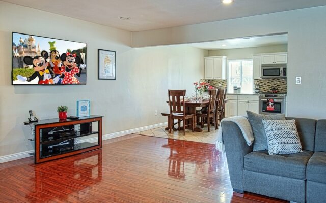 Babes in Toyland - 3 Br Home