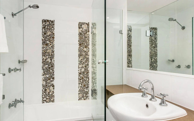 Sunrise Cove Holiday Apartments