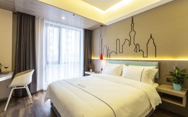 Jinglai Hotel