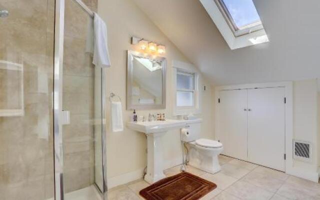 Albany-Close to Old Mill-3BR/2BA