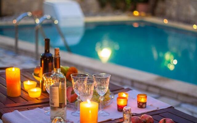 Sarris Villa, a country side villa, By ThinkVilla