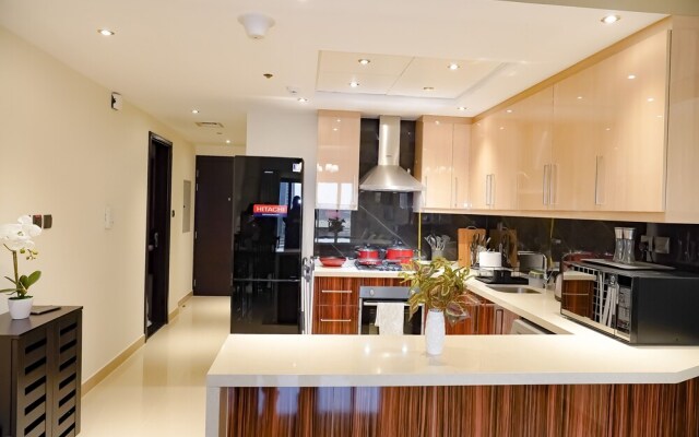 Whitesage - Elegant Apartment With Balcony in Downtown