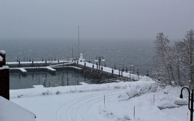 Sunnyside Restaurant & Lodge