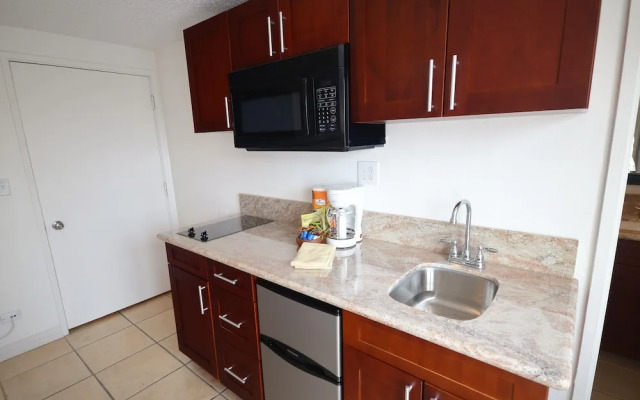 Kuhio Village #1201 by RedAwning