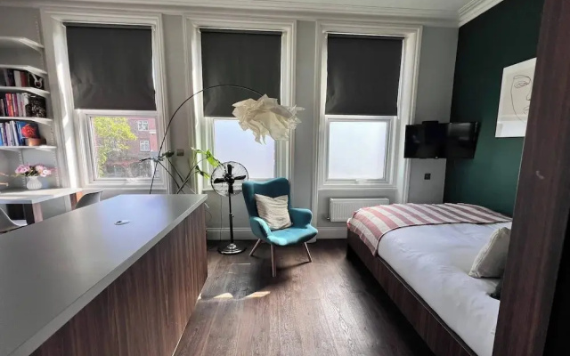 Cozy London Apartment With Great Location