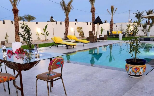 Room in B&B - Dar Tralala, Djerba Master Suite