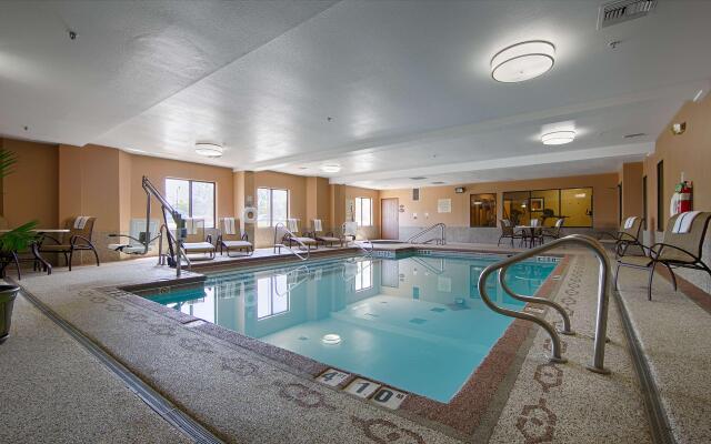 Best Western Plus Woodland Hills