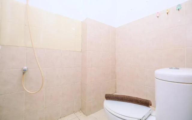 Homey And Fully Furnished Studio At Green Bay Pluit Apartment