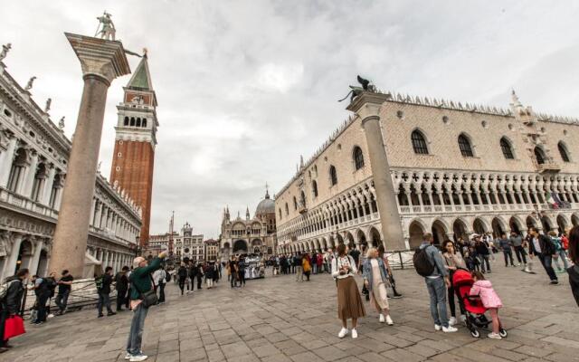 Doge'S Palace Suite R&R