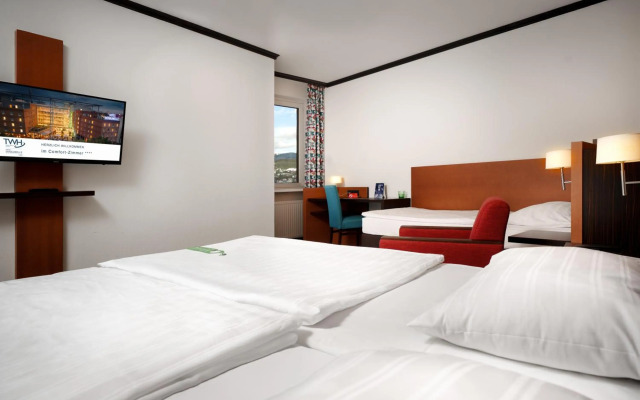 Trans World Hotel Donauwelle