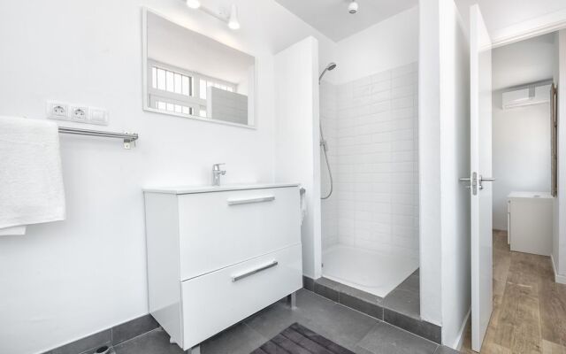 Three-bedroom apartment Cervantes