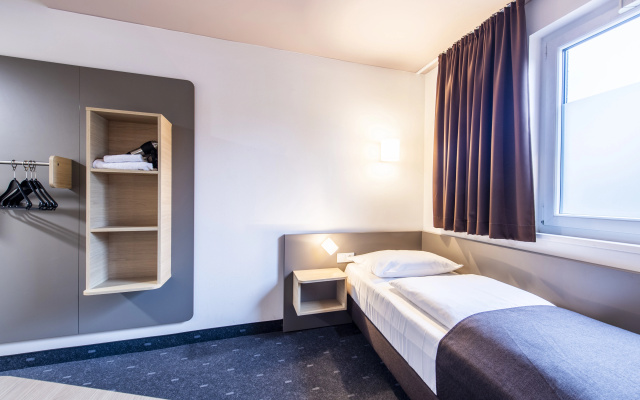 B&B HOTEL Regensburg-City