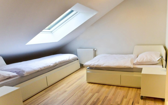 Apartament Dwupoziomowy z Sauną - Apartamentuj