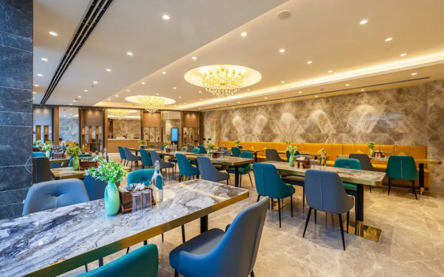 Saltstayz Premier - Manesar & Sector 86