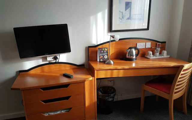 ibis Cardiff Gate - International Business Park