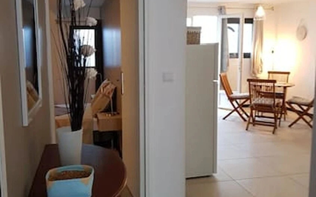 Property with One Bedroom in Entre-Deux, with Furnished Terrace - 15 Km From the Beach - фото 5