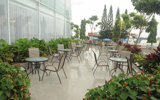 Sai Gon Vinh Long Hotel