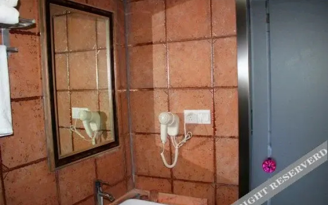 Changzhou Luheju Hotel (Jingchuan Park Branch)