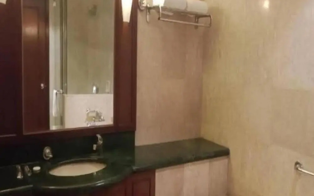 KL Grand Service Suite at Times Square