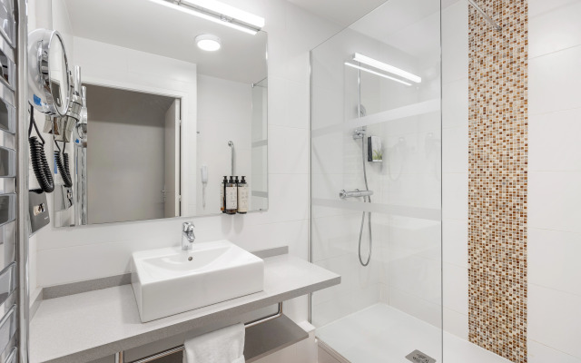 Royal Regency Paris Vincennes