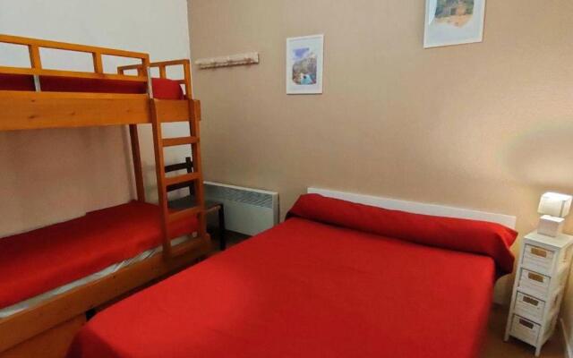 Appartement Cauterets, 2 pièces, 6 personnes - FR-1-234-231