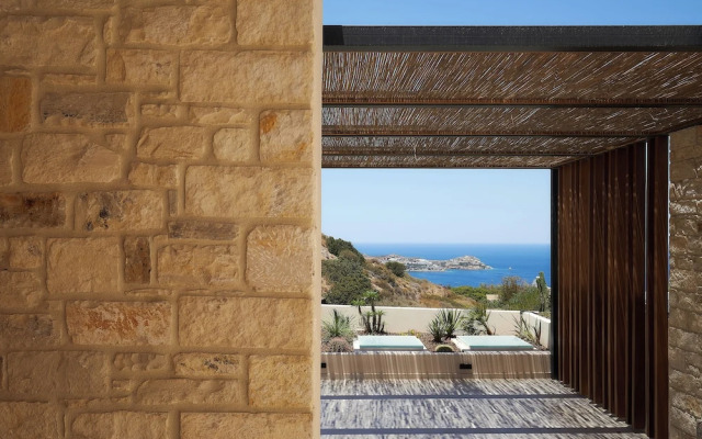 The Nook -luxury Living at the Edge of Tranquility